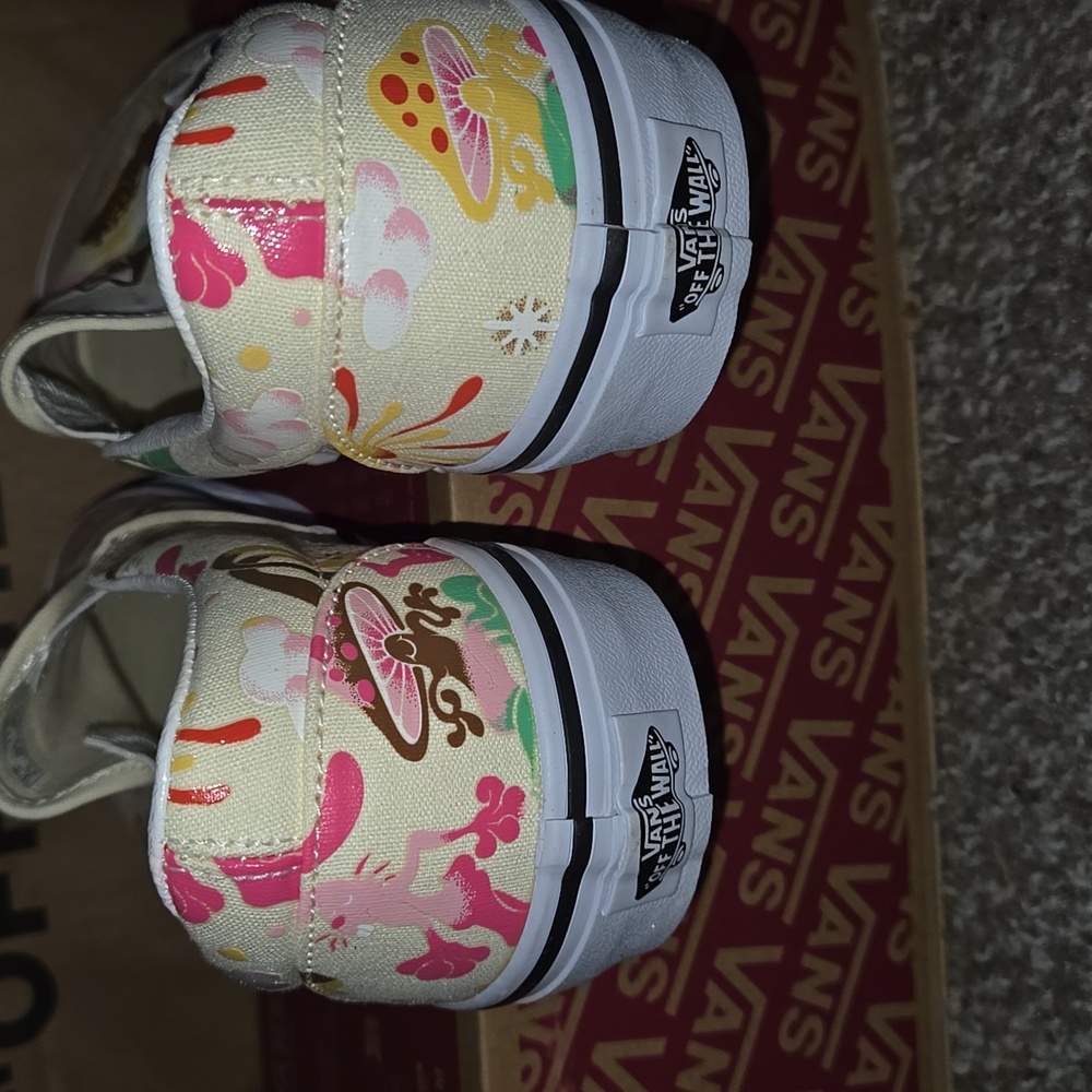 New Vans Classic Slip-on Get Outdoors 9.5 mens=11wmn,11 mens=12.5wmn - Picture 5 of 9